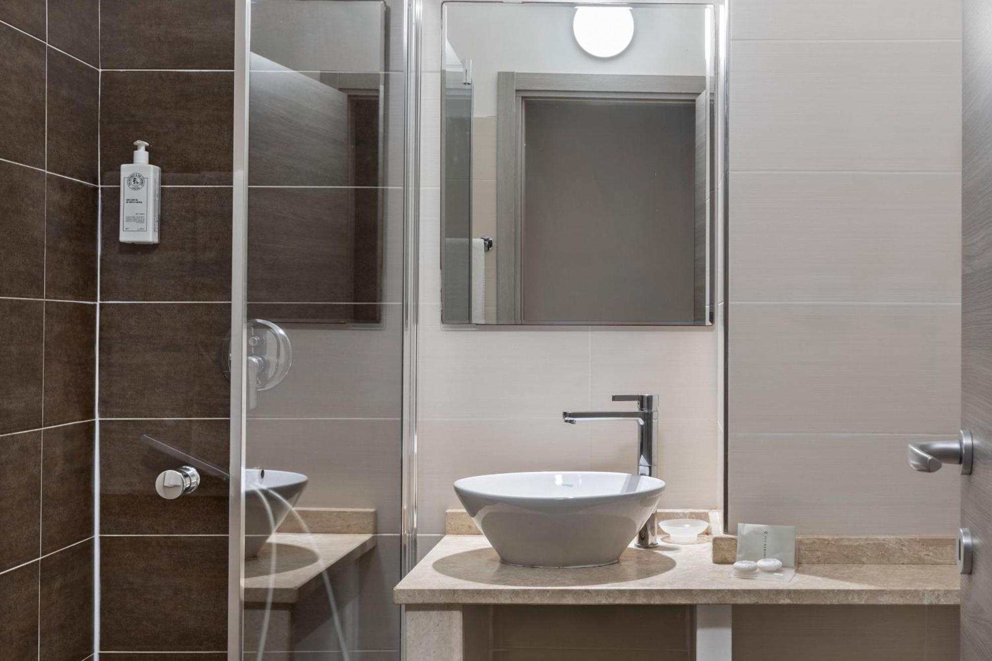 Standard Double or Twin Room Balcony Sea View